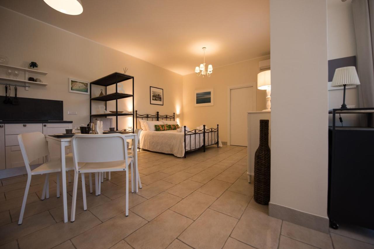 Bed and Breakfast Residenza Il Sole Monopoli Exterior foto